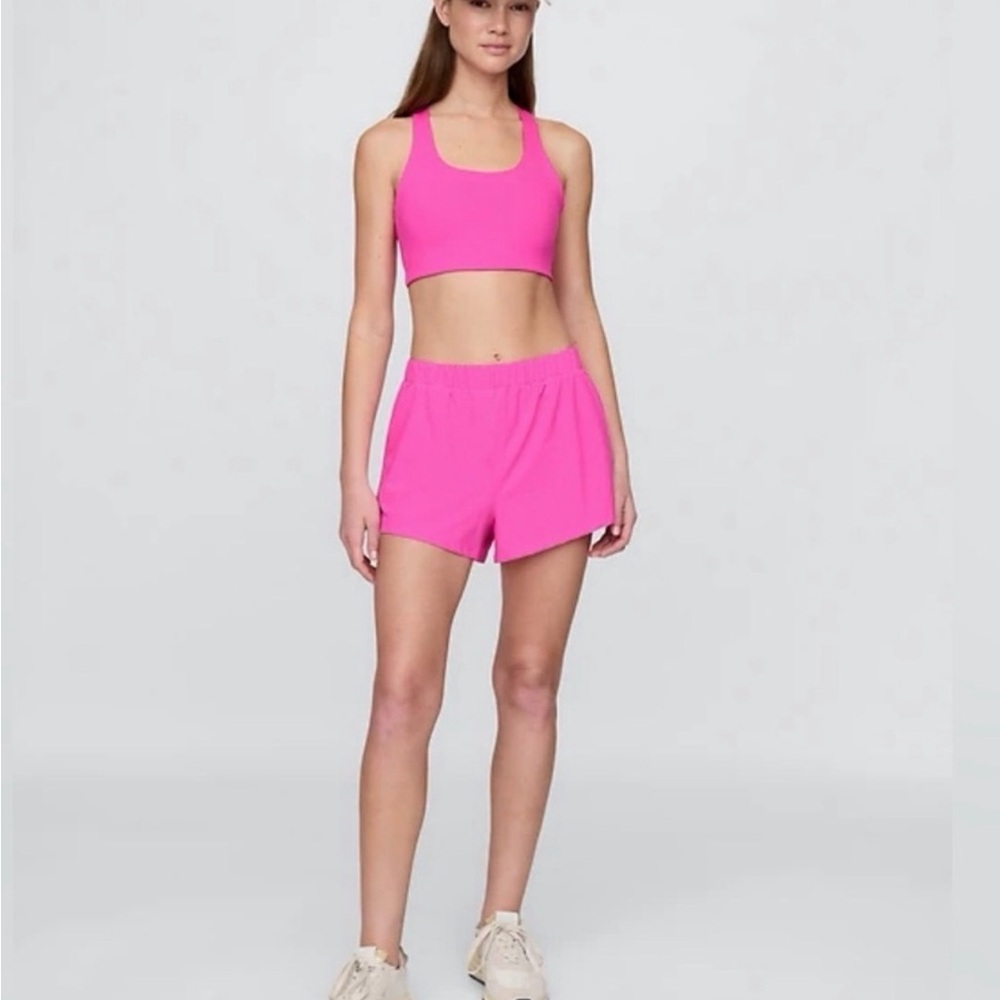 GAP Fit Phoebe  Pink Active Shorts 🩷
